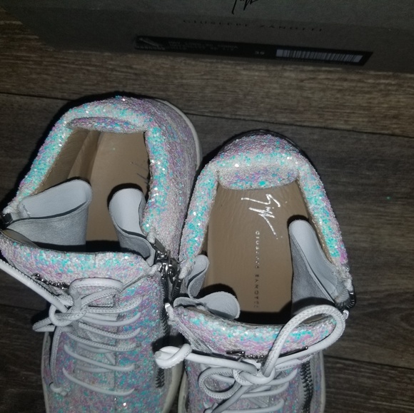 Women's 7.5 white glitter Giuseppe Zanotti's - Picture 7 of 8